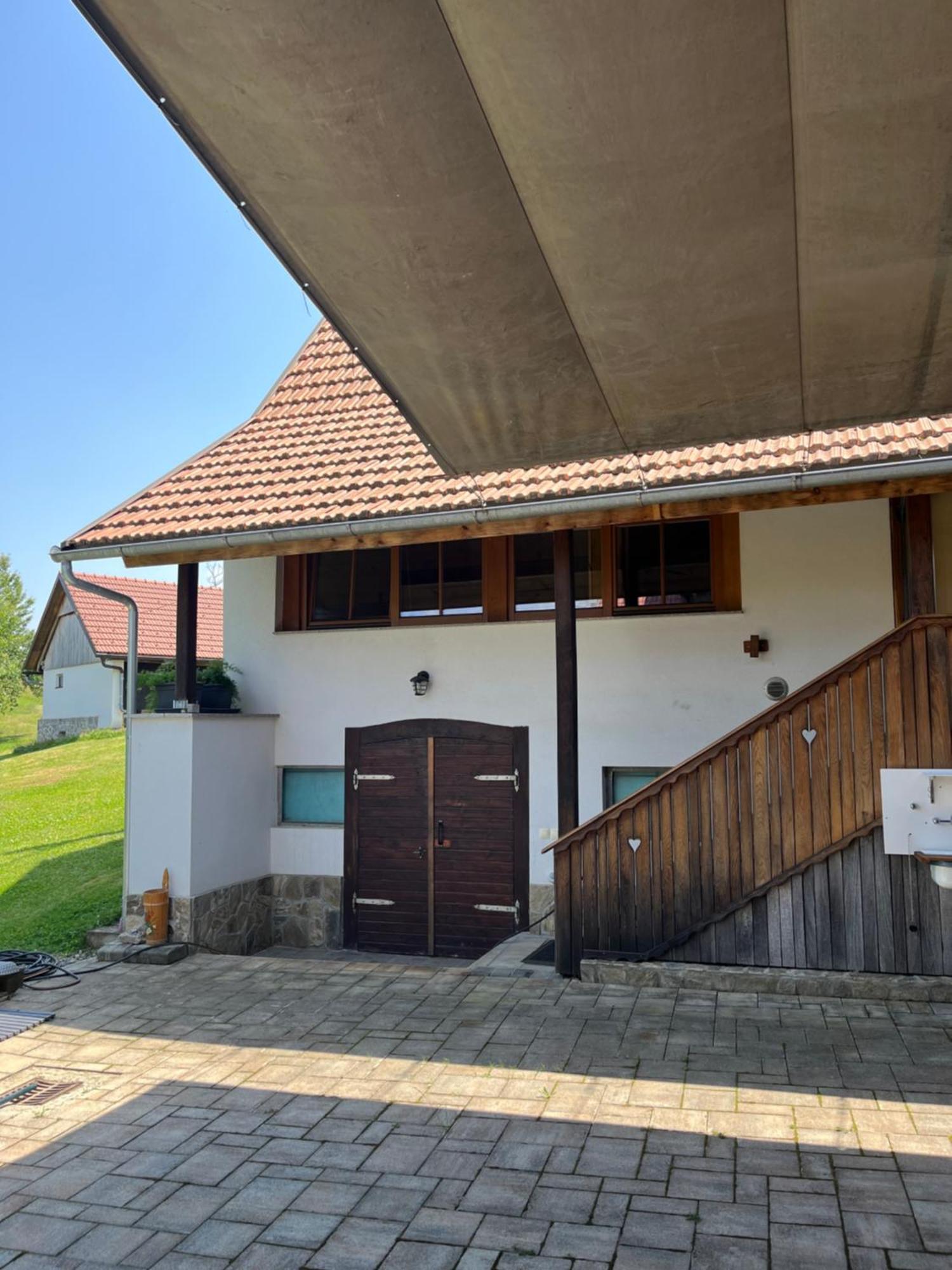 Villa Domacija Brdar Adlesici Exterior foto